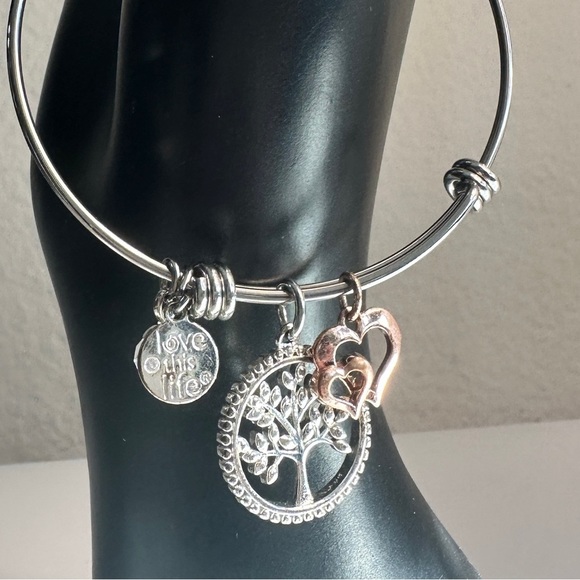 Silver Charm Bracelet 🌳✨🙌🏼 - Picture 4 of 4